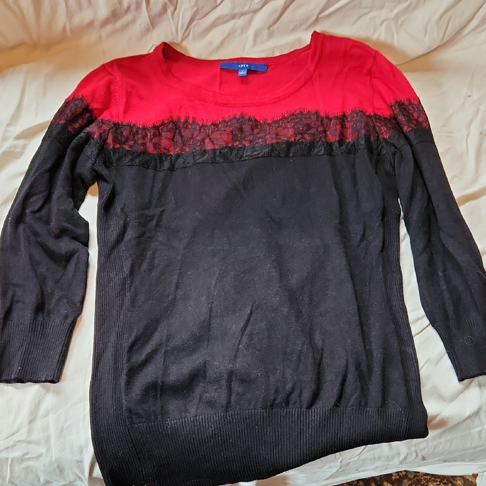 Elegant Red and Black Sweater with Lace Detail